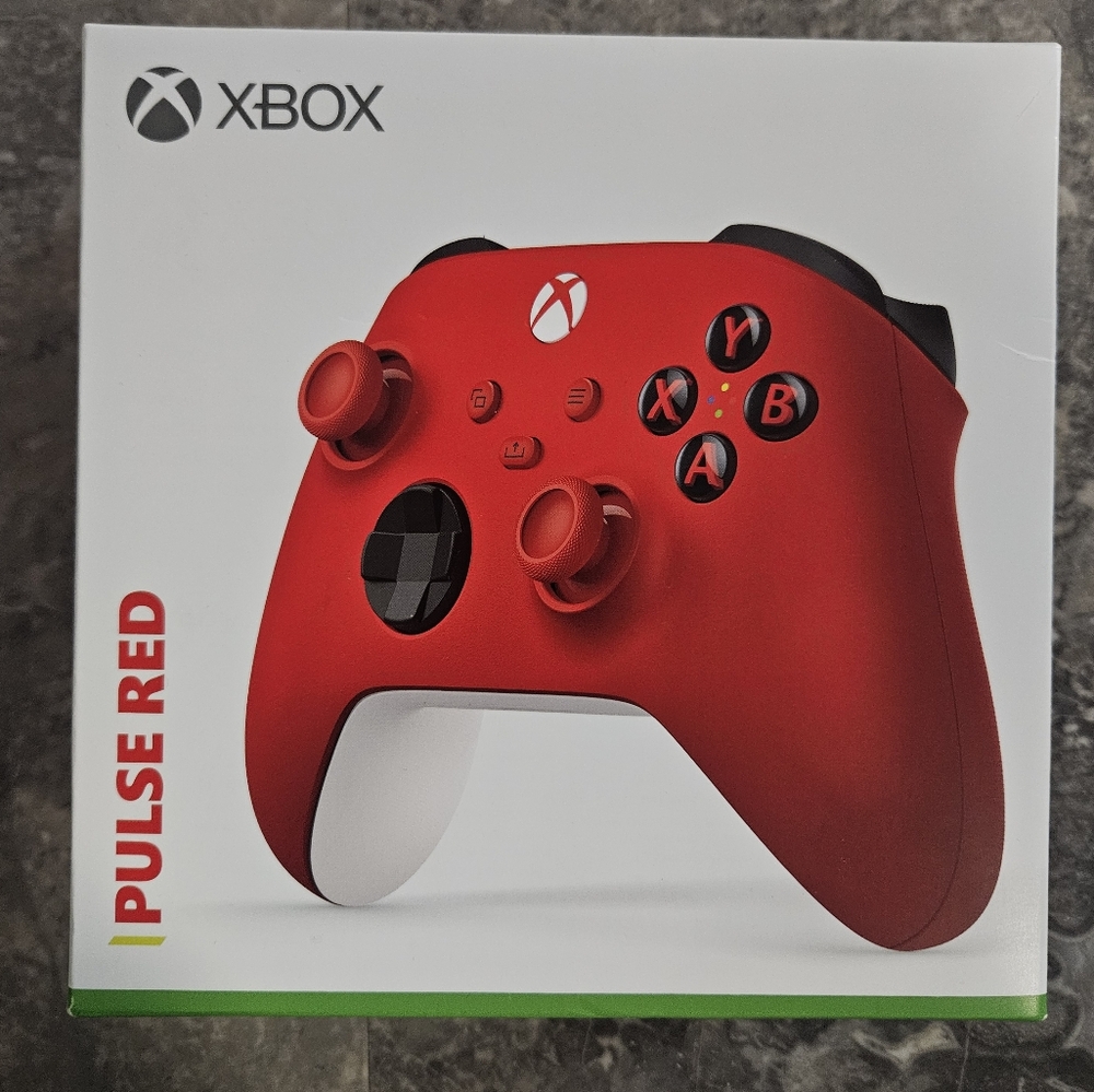 New Opened Box Xbox Wireless Controller - Pulse Red
